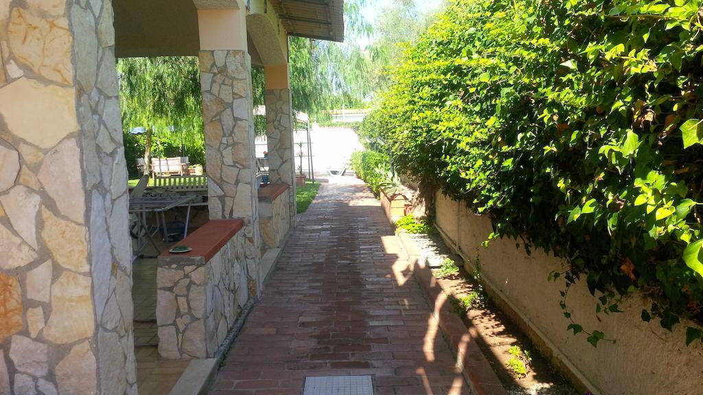 Sweet Home & Apartments Фонтане Бианче Екстериор снимка